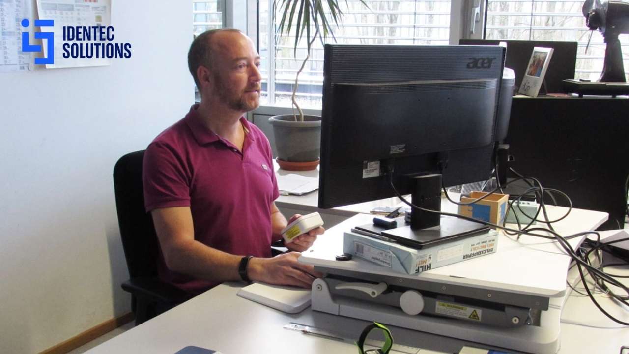 IdentecFamily Mark Morris