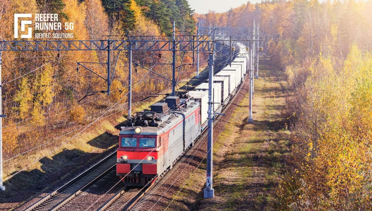 Reefer on rail