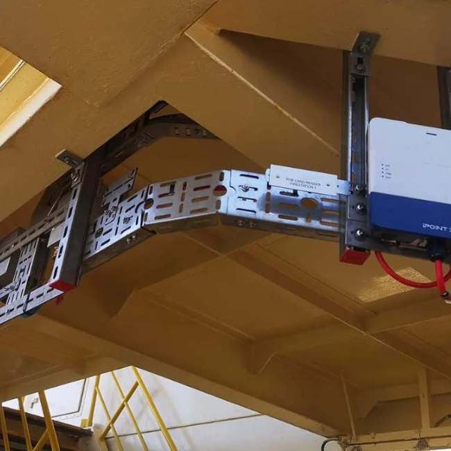 personnel-on-board-active-RFID-vs-Bluetooth