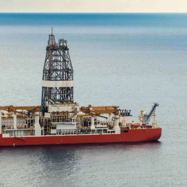 personnel-on-board-fpso-africa