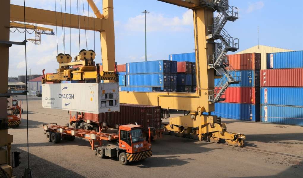 Reefer Runner makes a splash in Mozambique